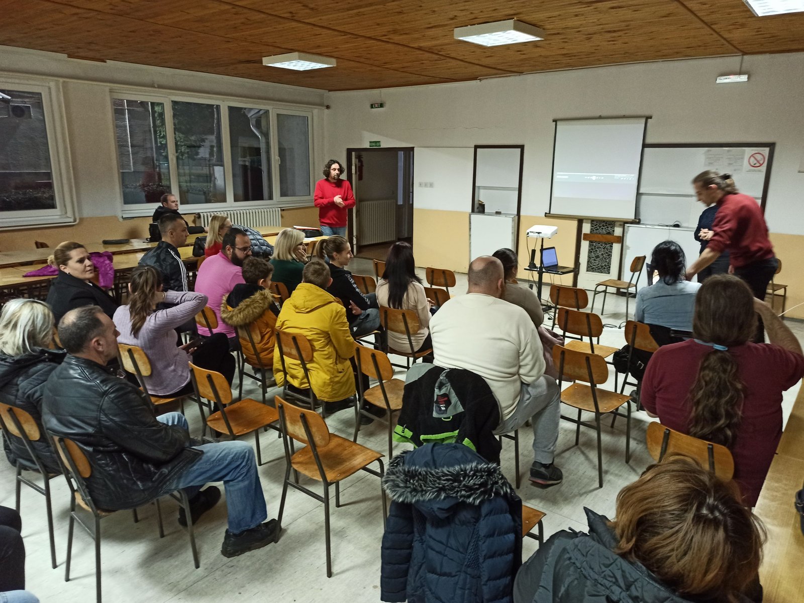 Мењамо Заједно